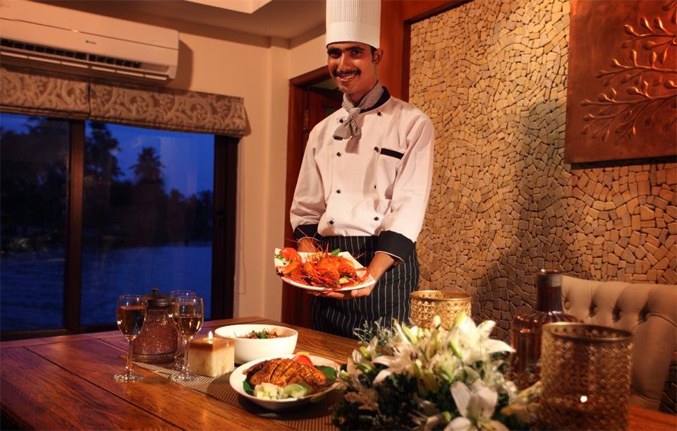houseboat cuisines in alleppey